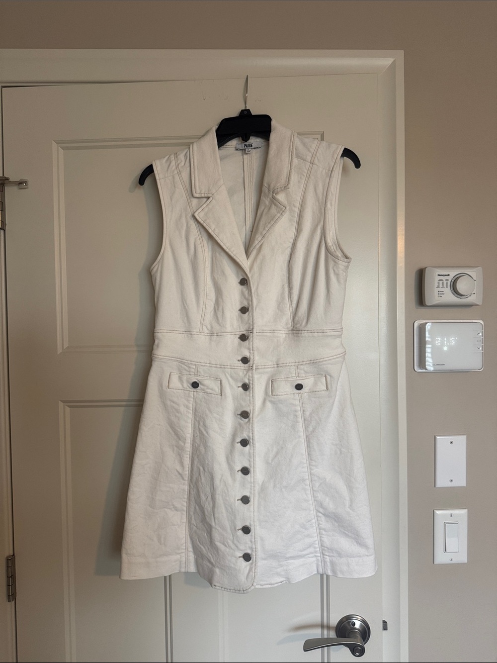 PAIGE White Sleeveless Button-Front Mini Dress